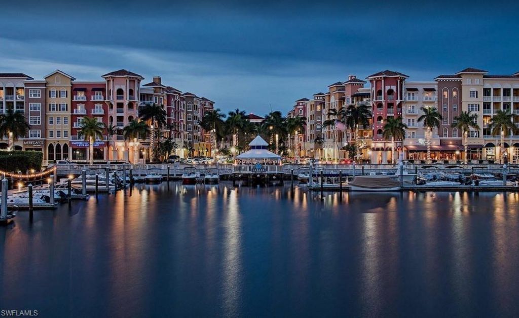 280 Robin Hood Cir, Unit 102, Naples, FL 34104 Photo