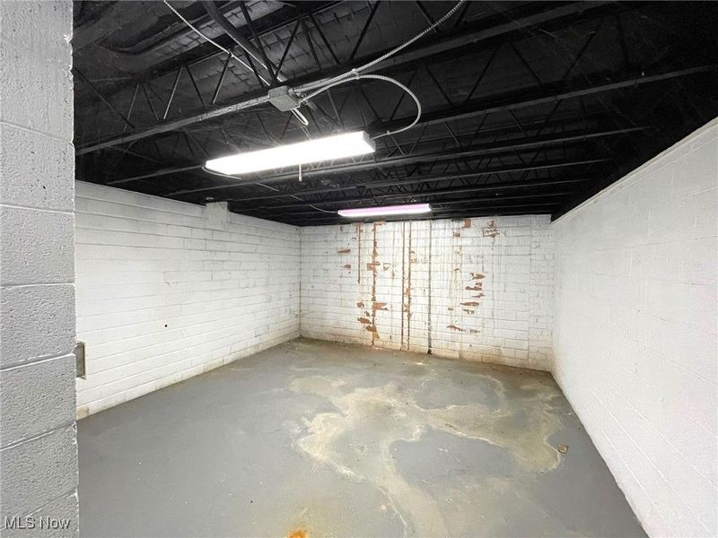 530 Walnut Avenue NE, Canton, OH 44702 Photo 12