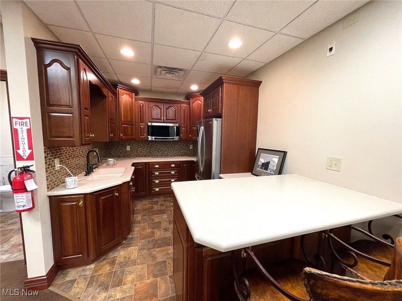 530 Walnut Avenue NE, Canton, OH 44702 Photo 20