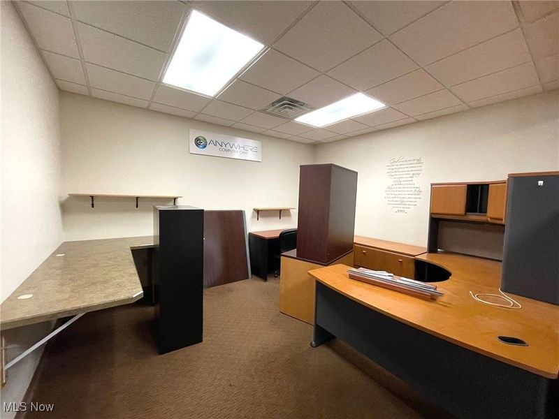 530 Walnut Avenue NE, Canton, OH 44702 Photo 24