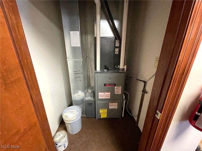 530 Walnut Avenue NE, Canton, OH 44702 Photo 32