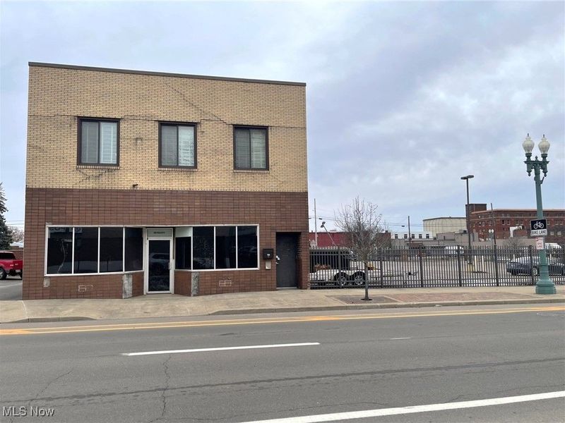 530 Walnut Avenue NE, Canton, OH 44702 Photo 34