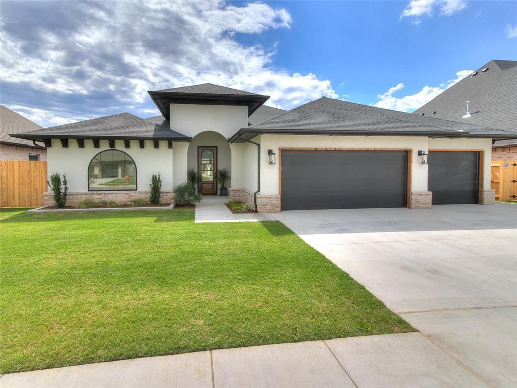 9316 NW 84th Street, Yukon, OK 73099 Main Photo