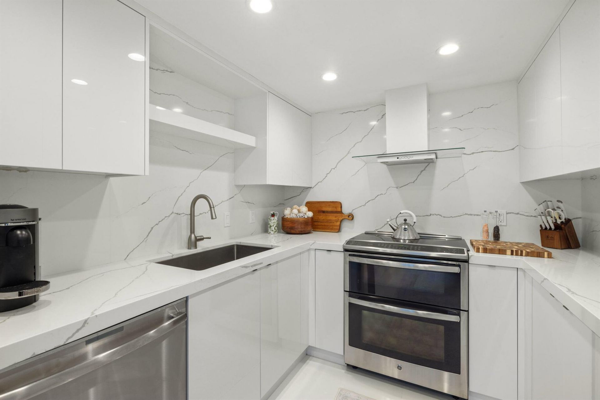 2773 S Ocean Boulevard, Unit 205, Palm Beach, FL 33480 Photo