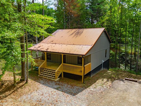 7951 Laurel Drive, Nineveh, IN 46164