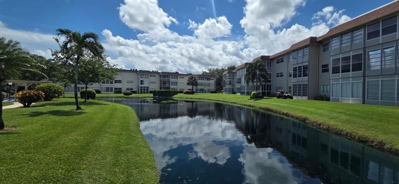 4801 NW 34th Street, Unit 601, Lauderdale Lakes, FL 33319 Photo