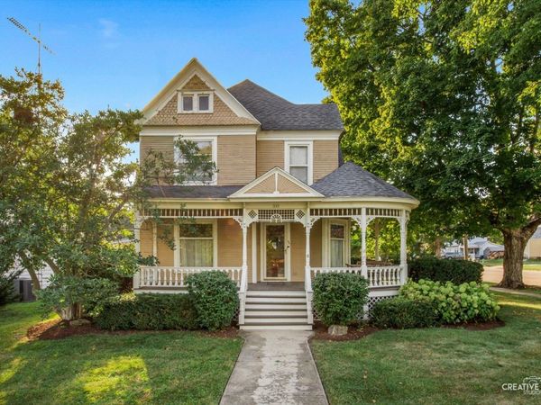 245 N Elm Street, Waterman, IL 60556