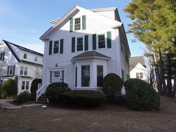 28 Court Street, Mansfield, MA 02048