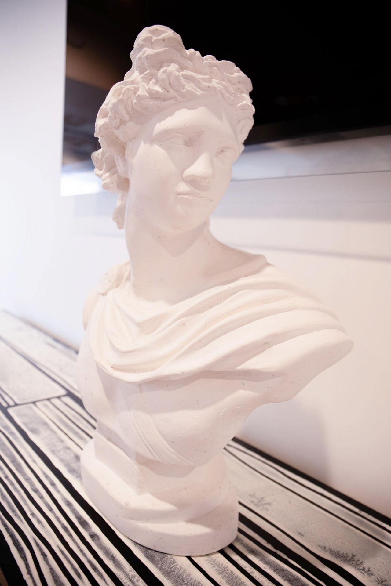 605 Lincoln Road, Unit 420, Miami Beach, FL 33139 Photo