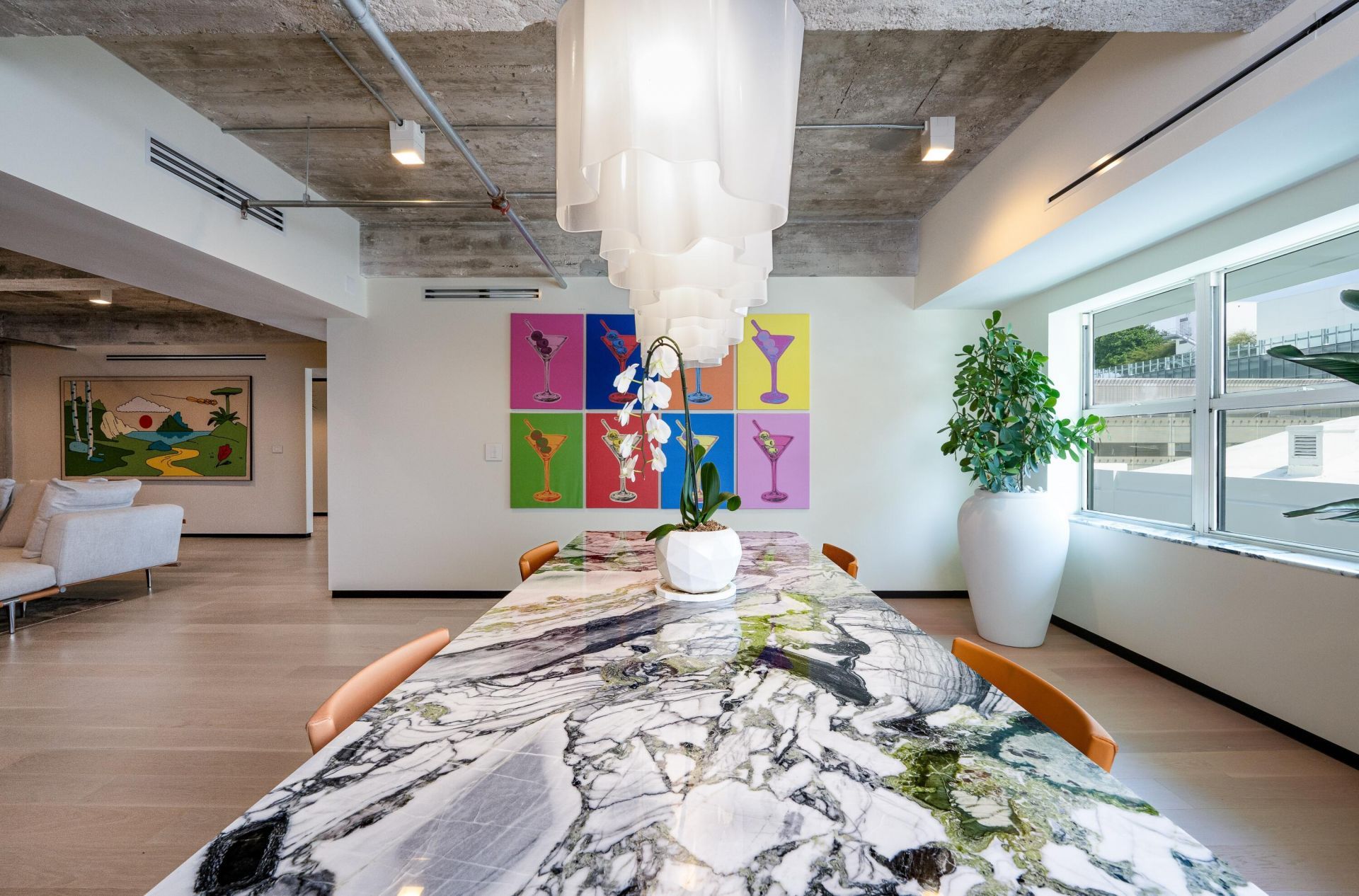 605 Lincoln Road, Unit 420, Miami Beach, FL 33139 Photo