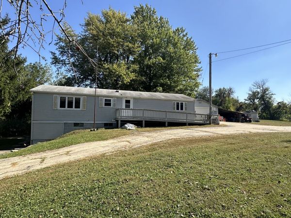 13629 Garden Plain Road, Morrison, IL 61270