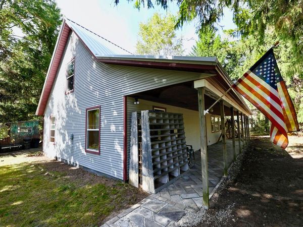 10396 S Maple Valley Road, Gladwin, MI 48624