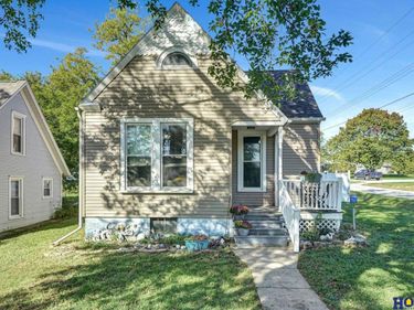 747 C Street, Palmyra, NE 68418