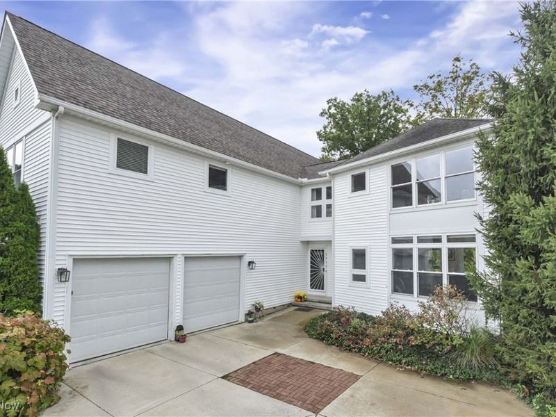 2839 Gates Court, Broadview Heights, OH 44147 Photo 2