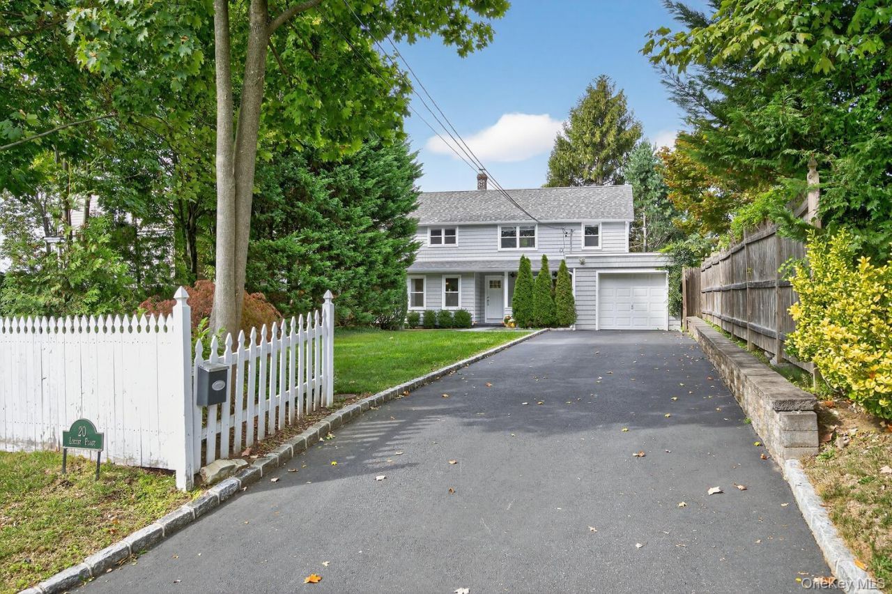 20 Locust Place, Locust Valley, NY 11560 Main Photo