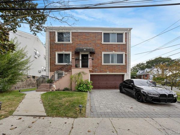 20 Ashford Place, Yonkers, NY 10701