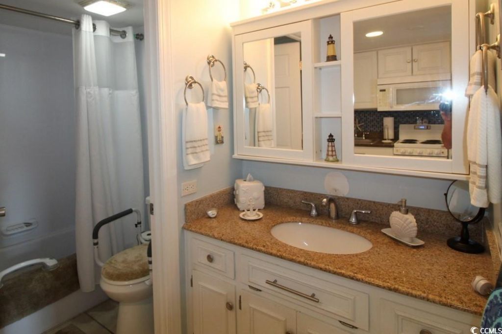 2001 S Ocean Blvd. Photo 13