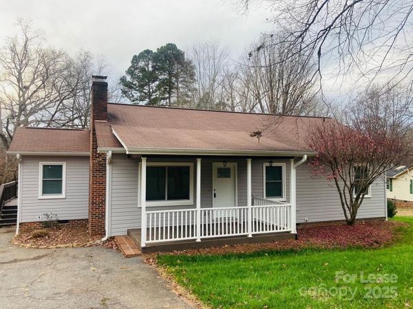 2177 Lynmore Drive, Sherrills Ford, NC 28673