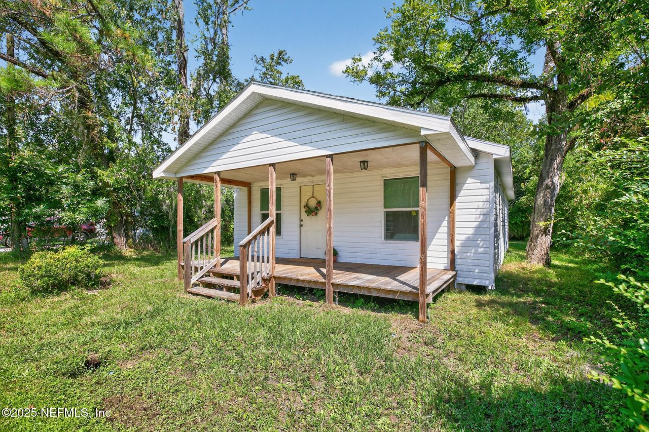 631 Moore Street, Baldwin, FL 32234 Photo