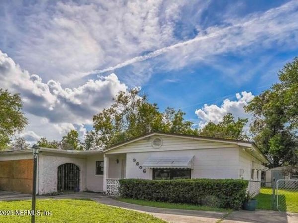 9606 DEVONSHIRE Boulevard, Jacksonville, FL 32208