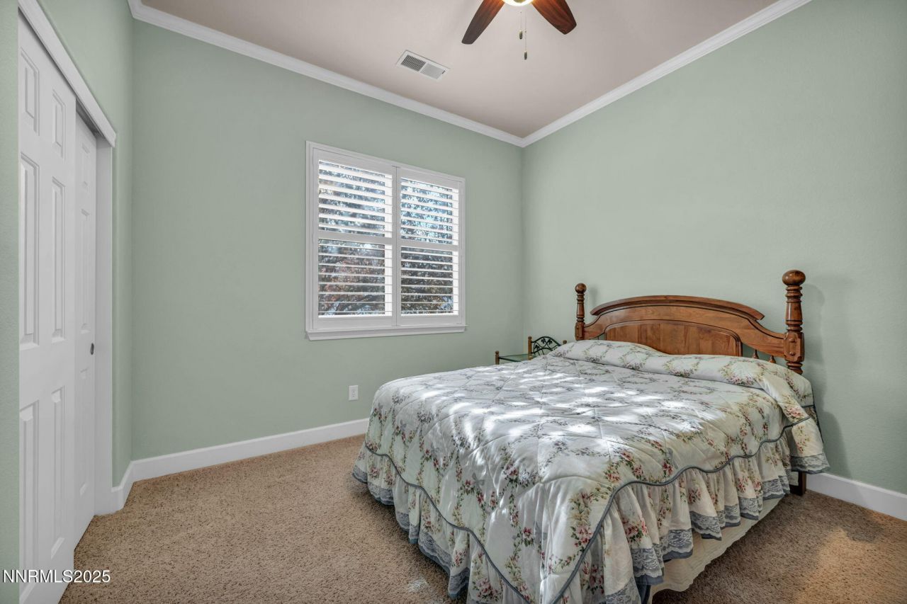 415 Sunset Springs Lane, Sparks, NV 89441 Photo