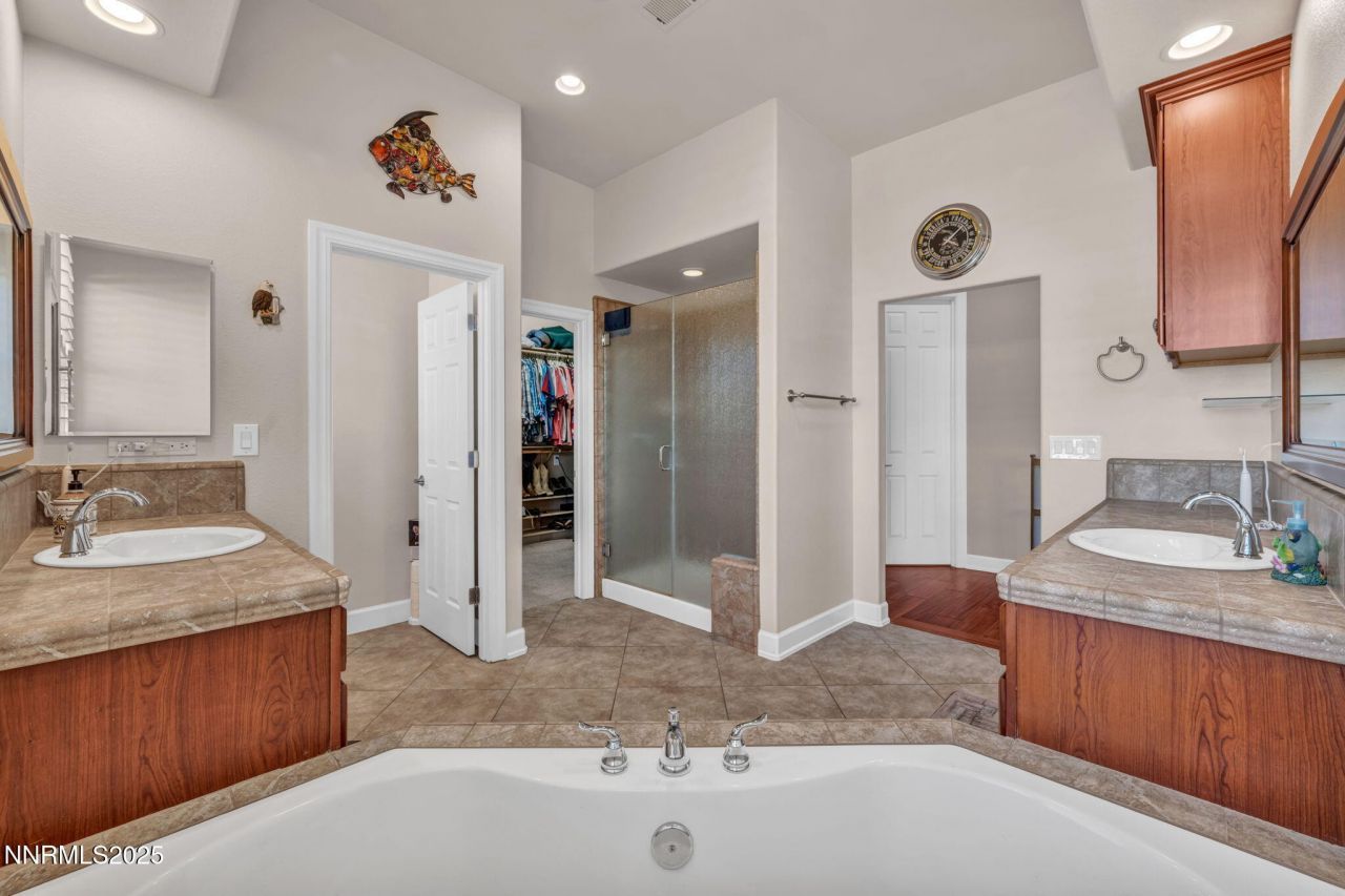 415 Sunset Springs Lane, Sparks, NV 89441 Photo