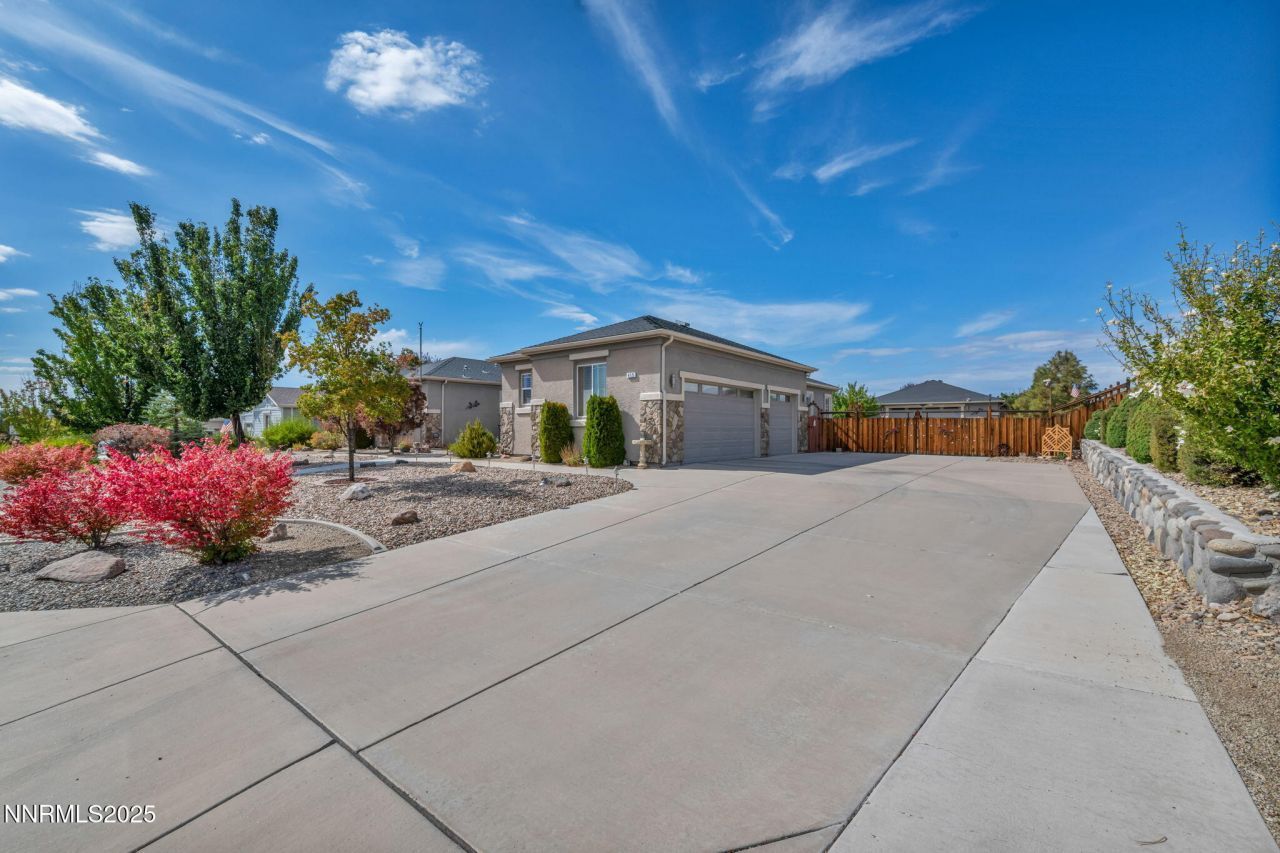 415 Sunset Springs Lane, Sparks, NV 89441 Photo