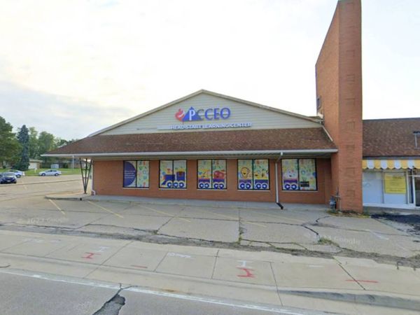 4314 N Sheridan Road, Peoria, IL 61614