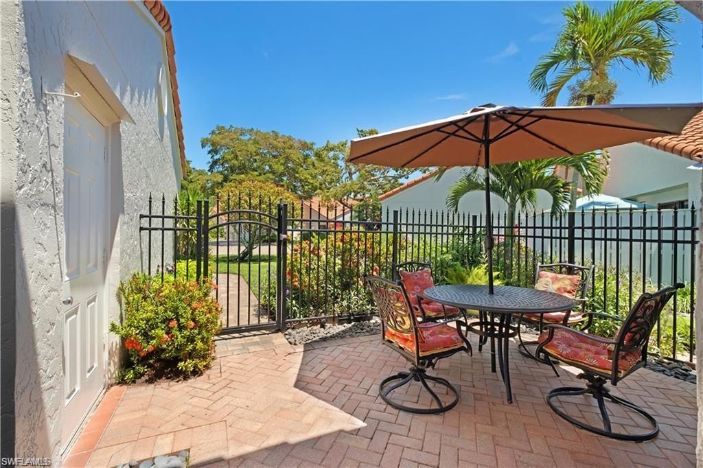 845 Reef Point Cir, Naples, FL 34108 Photo