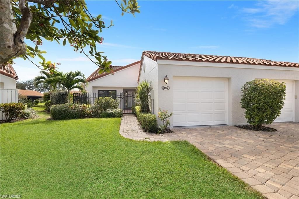 845 Reef Point Cir, Naples, FL 34108 Photo