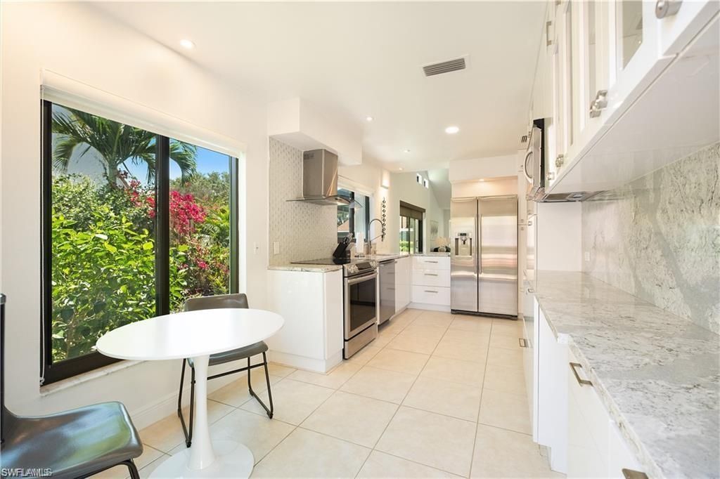845 Reef Point Cir, Naples, FL 34108 Photo