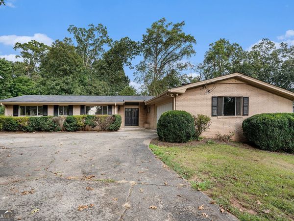 3946 Flakes Mill Road, Decatur, GA 30034