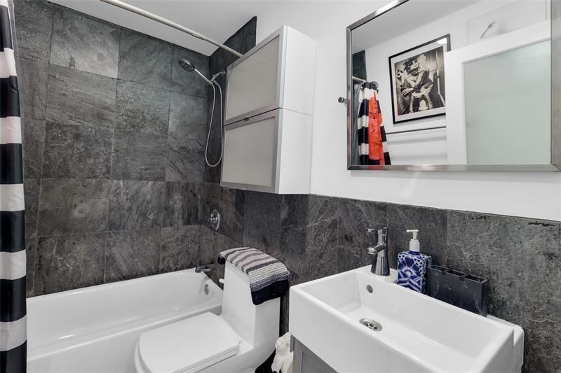 303 SW 9th Street, Fort Lauderdale, FL 33315 Photo