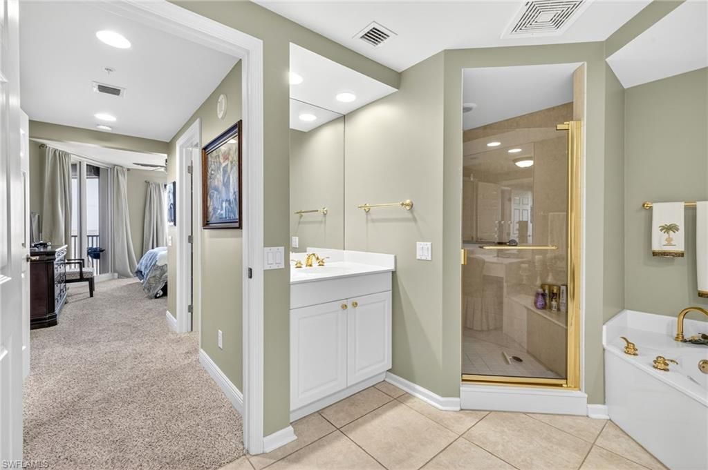 23650 Via Via Veneto Blvd, Unit 1602, Bonita Springs, FL 34134 Photo