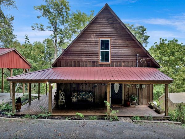 225 Grishom Ln, Granville, TN 38564