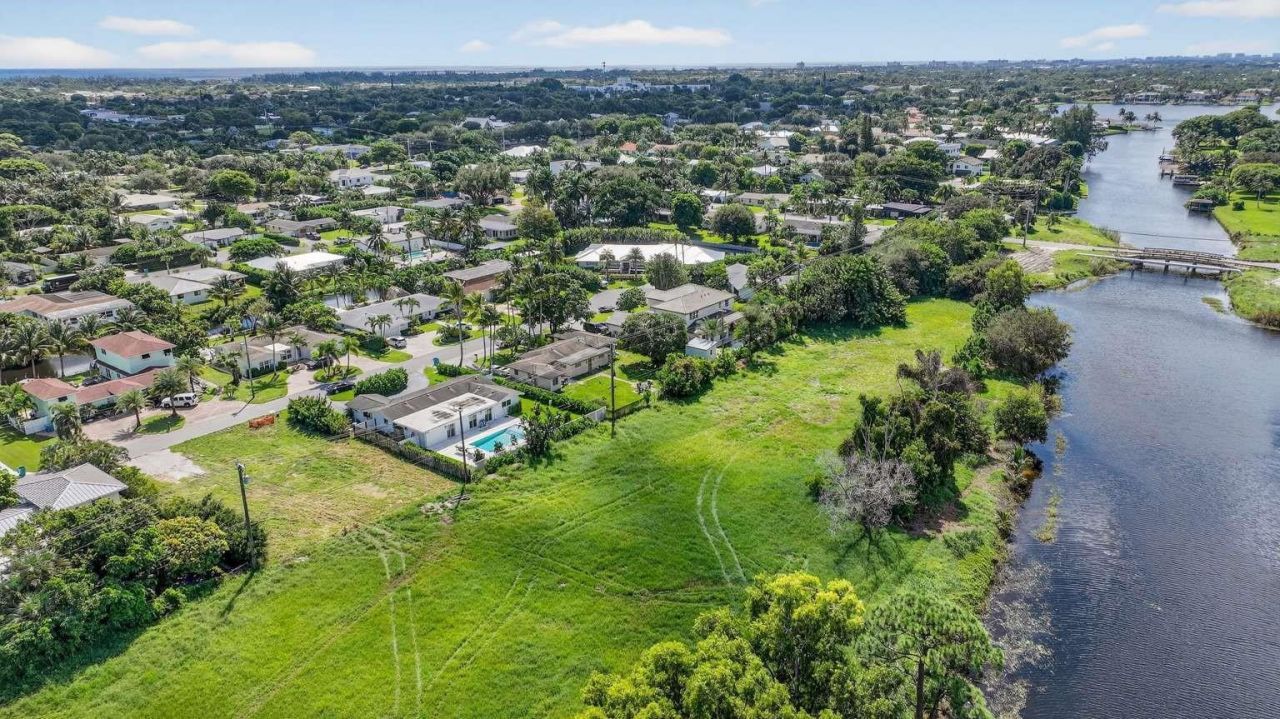 3135 Chapel Hill Blvd, Boynton Beach, FL 33435 Photo