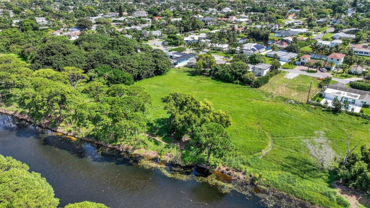 3135 Chapel Hill Blvd, Boynton Beach, FL 33435 Photo