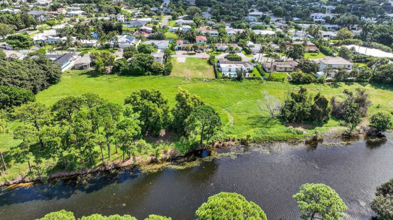 3135 Chapel Hill Blvd, Boynton Beach, FL 33435 Photo