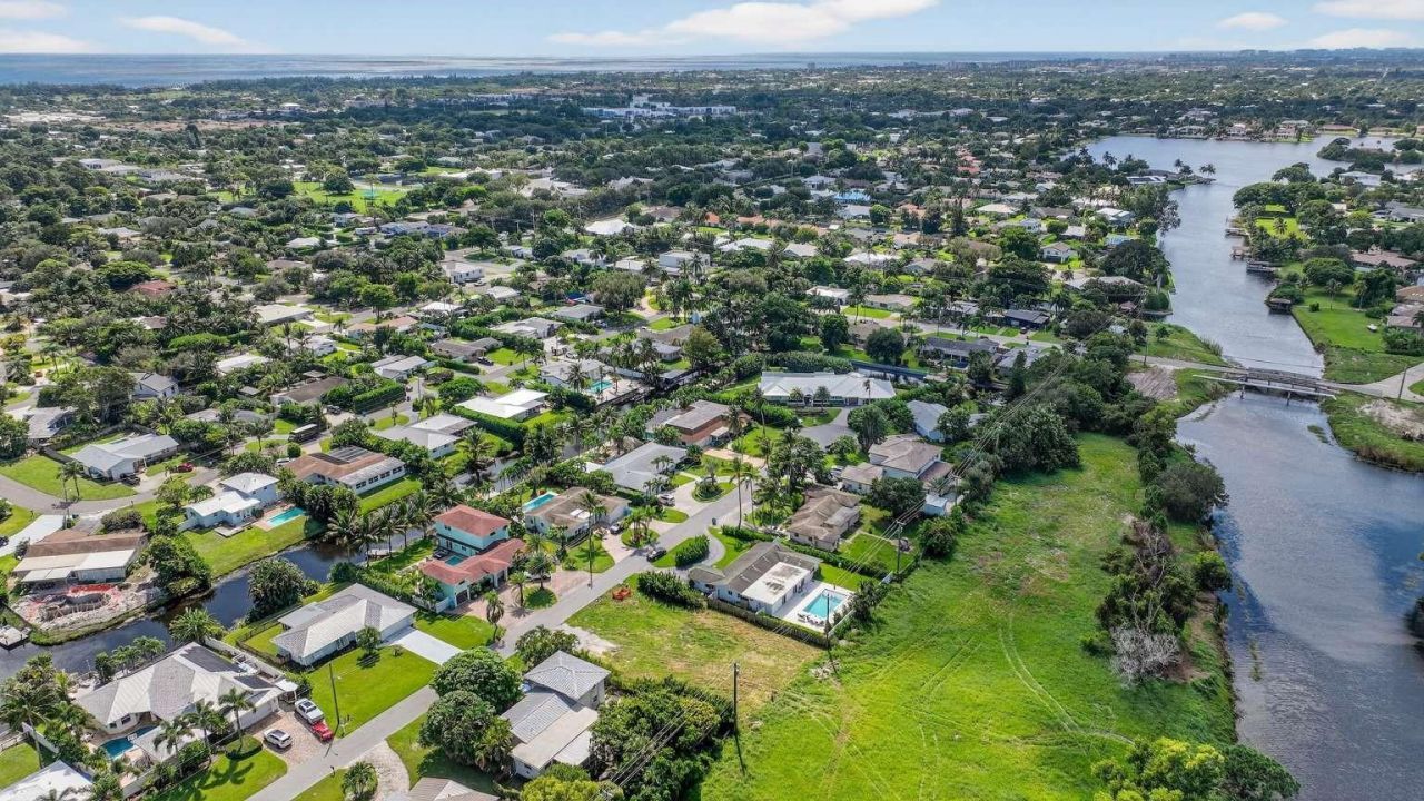 3135 Chapel Hill Blvd, Boynton Beach, FL 33435 Photo