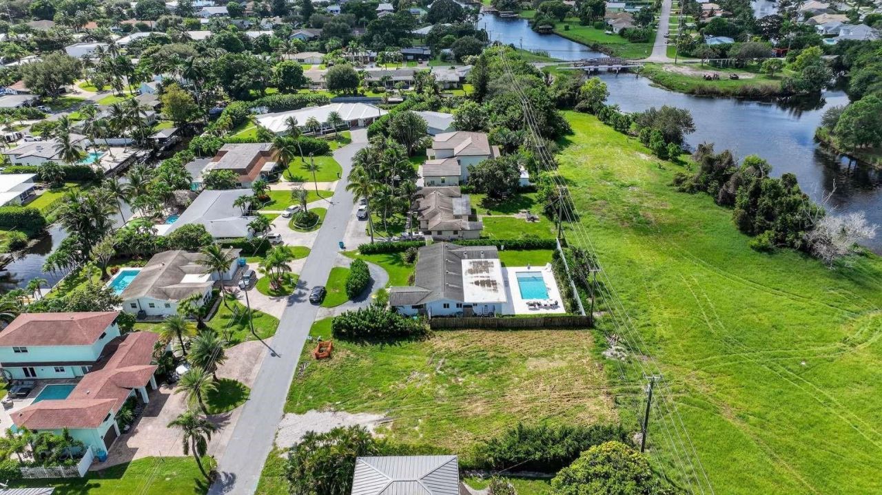 3135 Chapel Hill Blvd, Boynton Beach, FL 33435 Photo