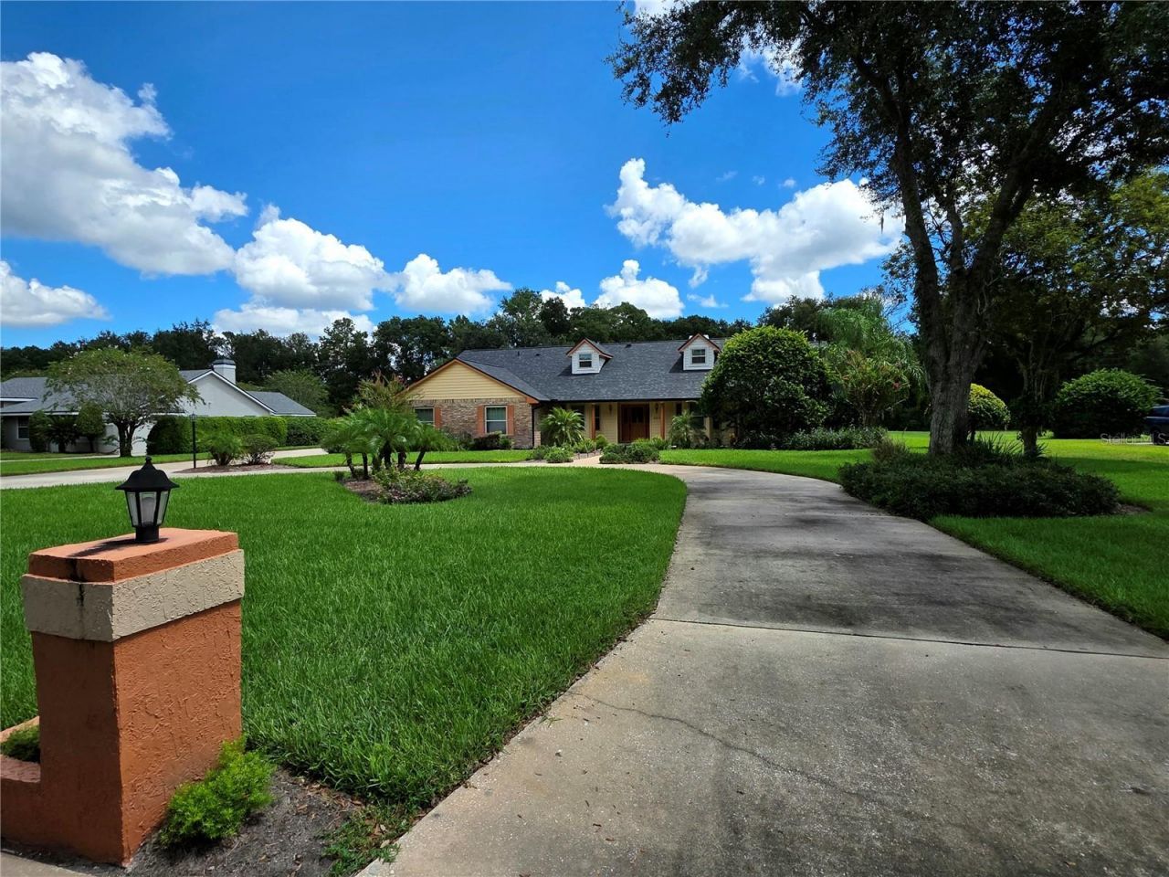 2325 River Tree Circle, Sanford, FL 32771 Main Photo