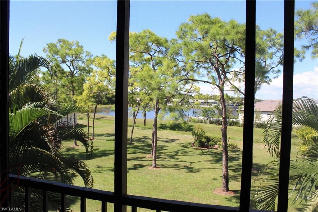 25806 Cockleshell Dr, Unit 314, Bonita Springs, FL 34135 Photo