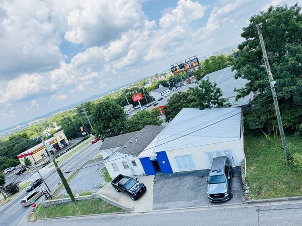 6119 Charlotte Pike, Nashville, TN 37209