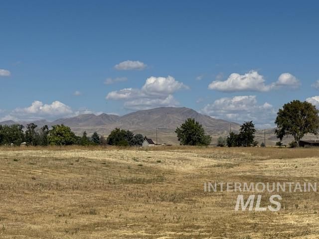 1 W Central Rd., Emmett, ID 83617 Main Photo