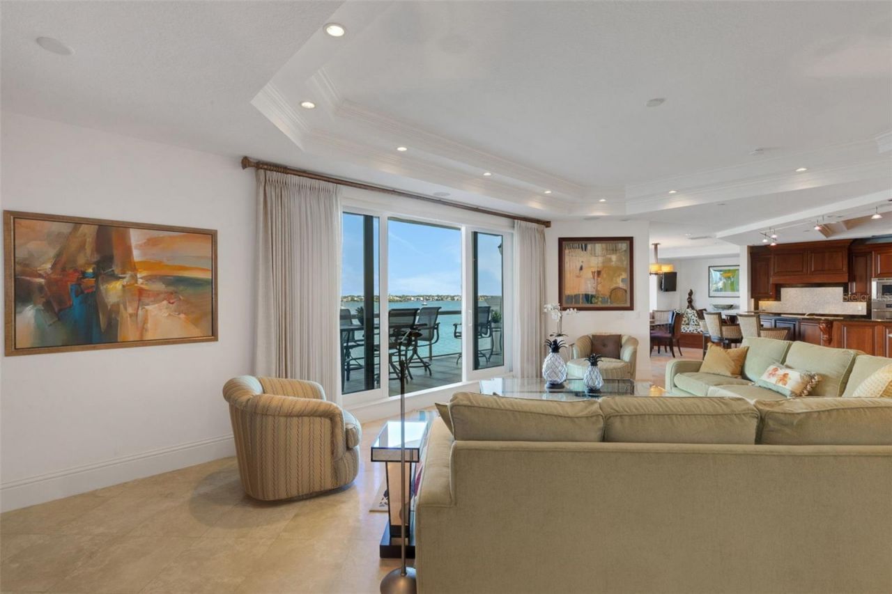 464 Golden Gate Point, Unit 403, Sarasota, FL 34236 Photo