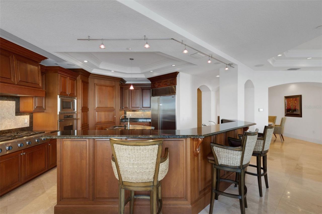 464 Golden Gate Point, Unit 403, Sarasota, FL 34236 Photo