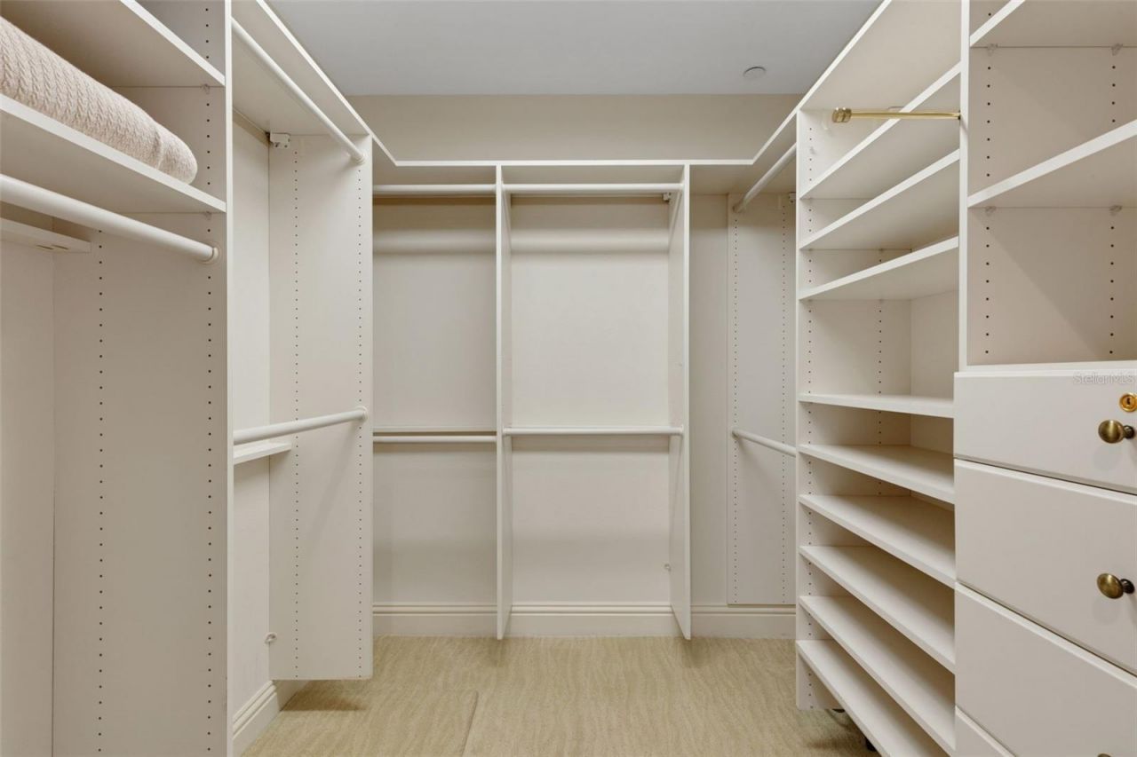 464 Golden Gate Point, Unit 403, Sarasota, FL 34236 Photo