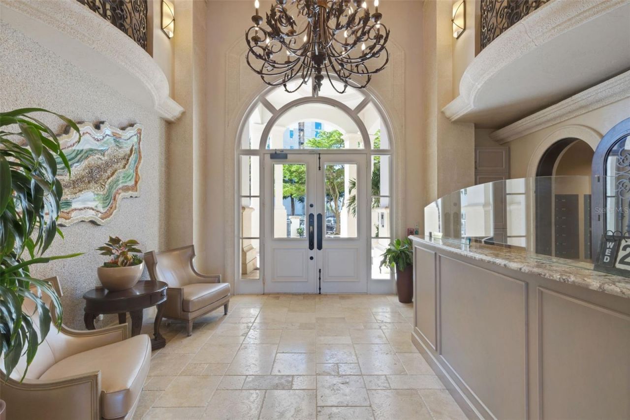 464 Golden Gate Point, Unit 403, Sarasota, FL 34236 Photo