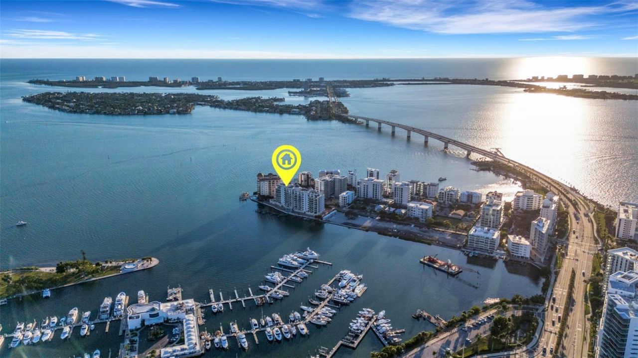 464 Golden Gate Point, Unit 403, Sarasota, FL 34236 Photo