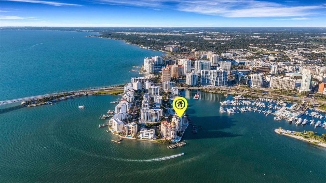 464 Golden Gate Point, Unit 403, Sarasota, FL 34236 Photo